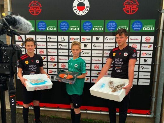nederlof_voetbal_sponsor_slide_3_750x0_c_default.jpg